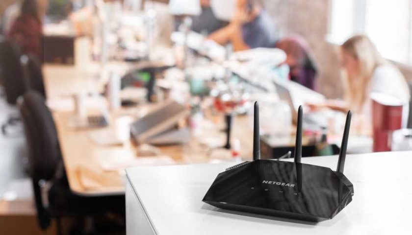 NETGEAR WAC124